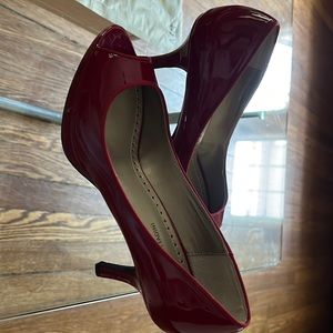 Deep red Adrienne Vittadini shoes